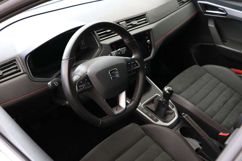 SEAT Arona 1.0 TSI FR Business Intense LED / Adaptive / Trekh — photo 7