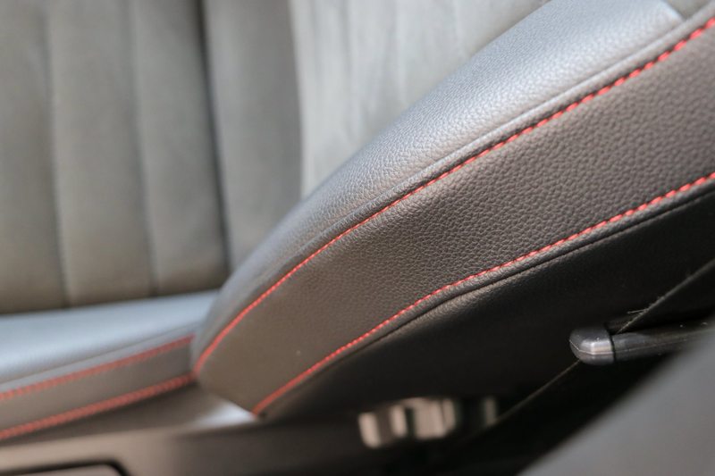SEAT Arona 1.0 TSI FR Business Intense LED / Adaptive / Trekh — photo 46
