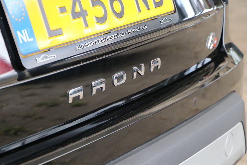 SEAT Arona 1.0 TSI FR Business Intense LED / Adaptive / Trekh — photo 10
