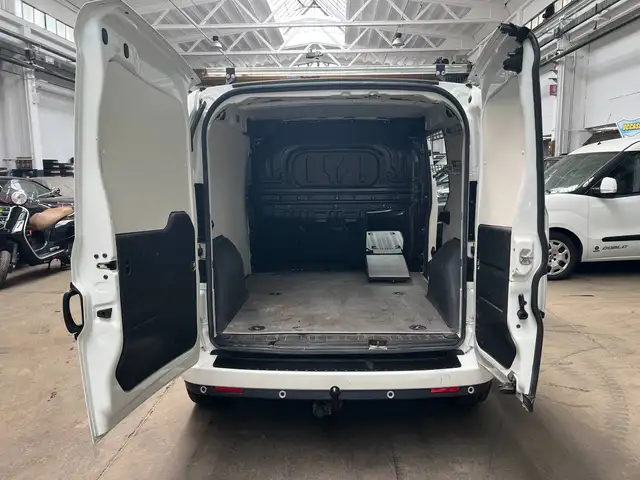 Fiat Doblo view 7