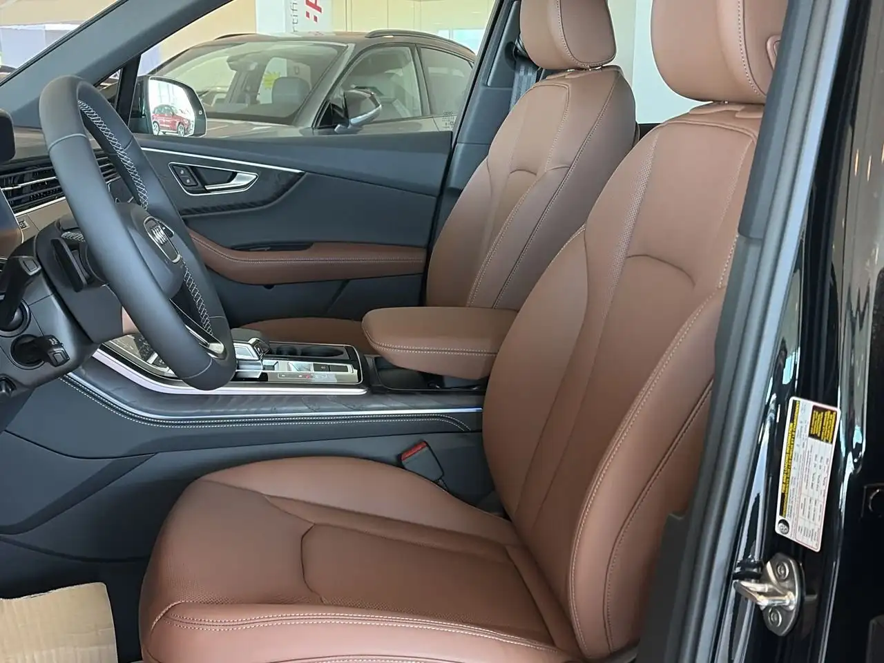 Audi Q7 снимка Audi Q7