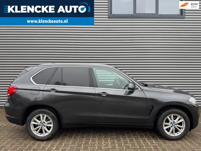 BMW X5 XDrive30d 6-cilinder 259PK Leer AWD 4x4 Xenon Trek