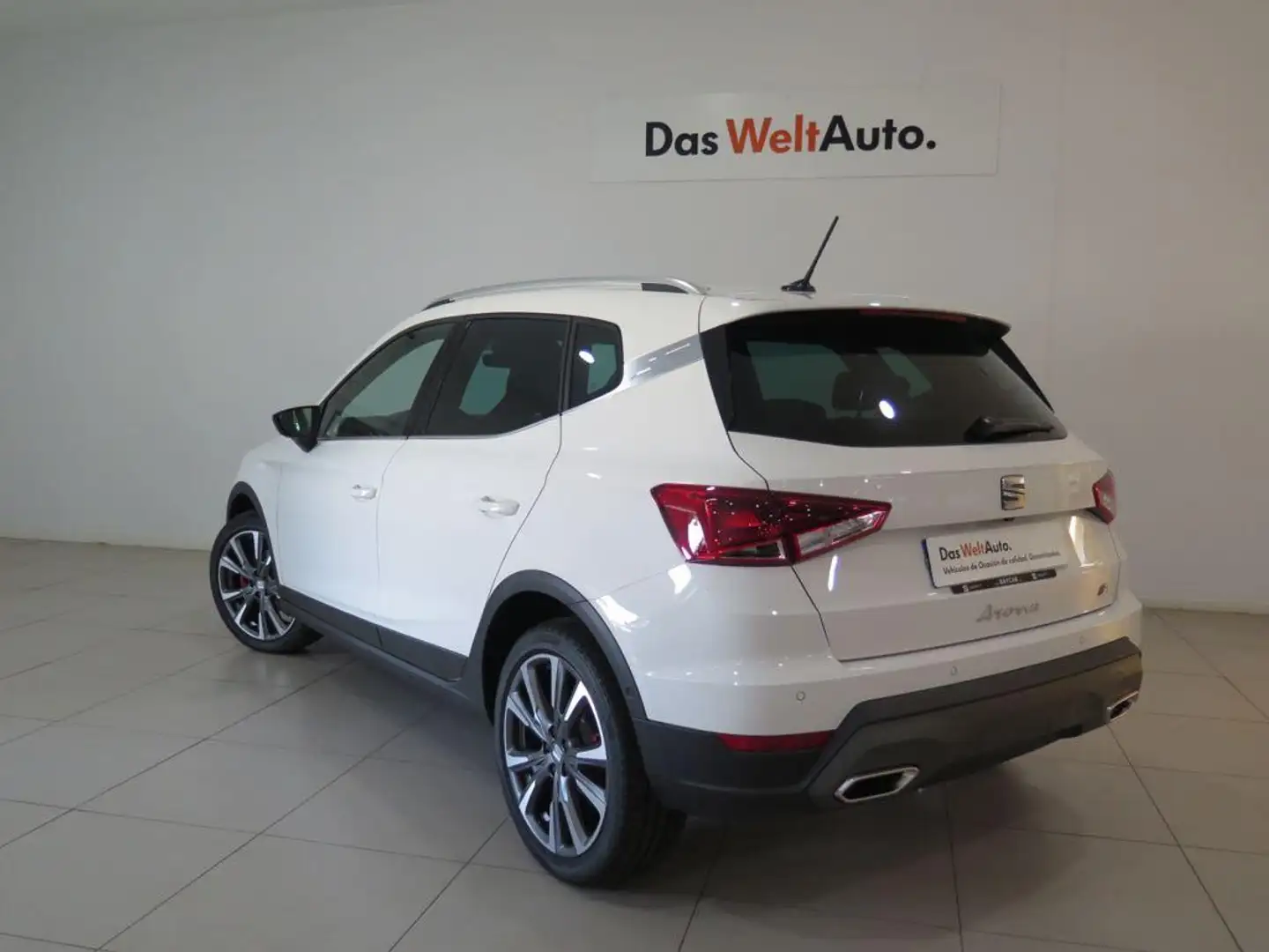 SEAT Arona 1.0 TSI S&S FR Special Edition 115 Blanc - 2