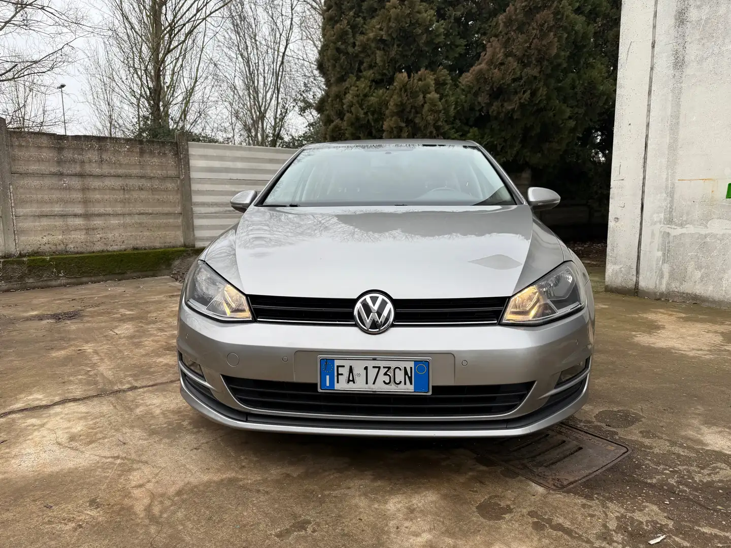 Volkswagen Golf Golf VII 2013 5p 1.6 tdi (btdi) Highline 110cv dsg Argent - 1