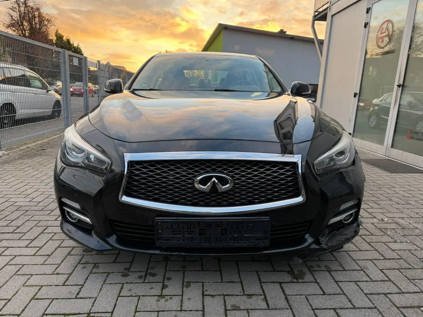 Infiniti Q50 Q50 Premium Tech Negro - 2