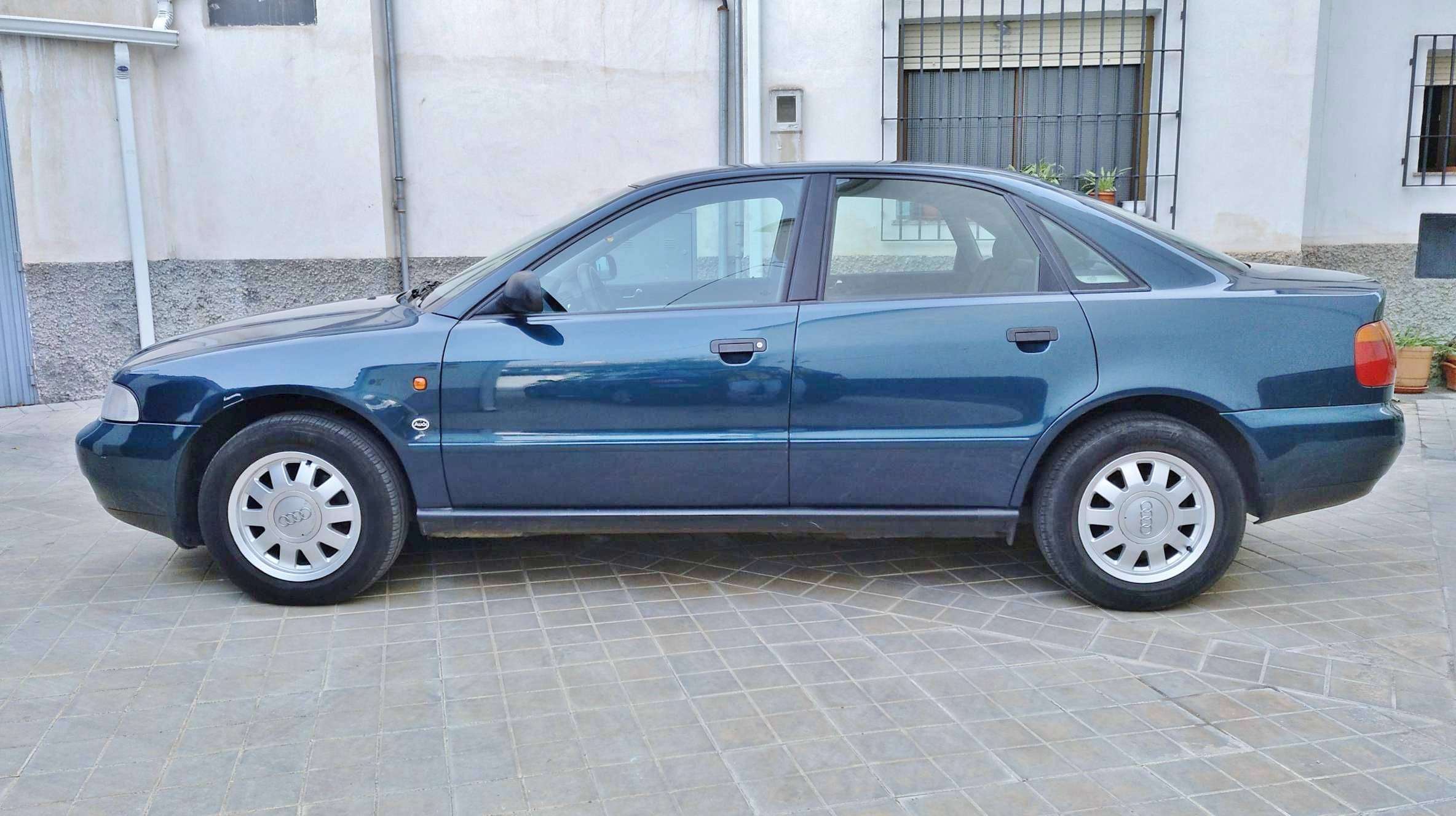 Audi A4 A4 1.9TDI - foto 1