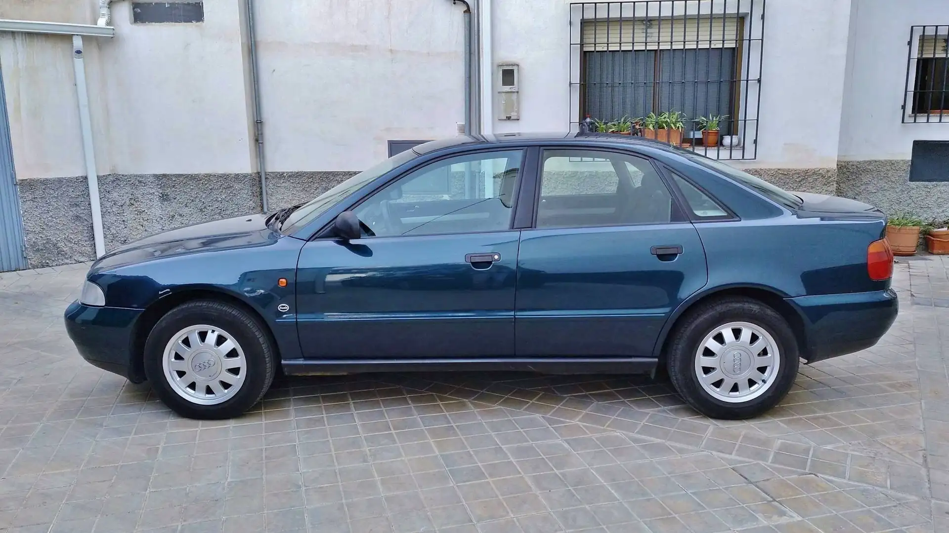 Audi A4 A4 1.9TDI Verde - 1