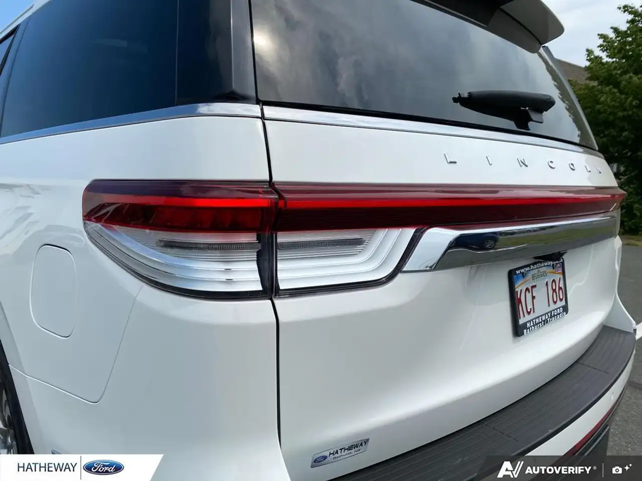 Lincoln Navigator photo Lincoln Navigator