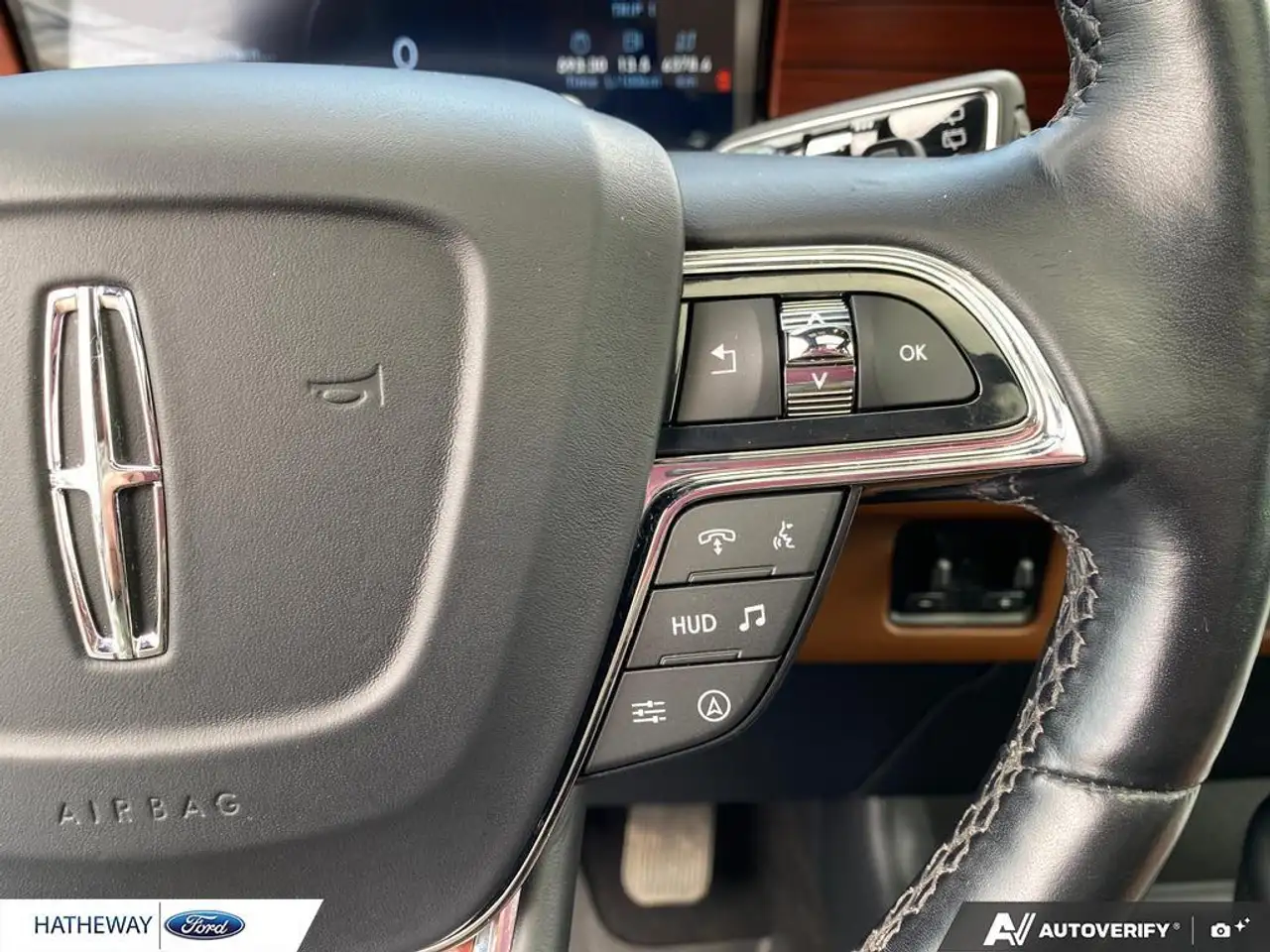 Lincoln Navigator photo Lincoln Navigator