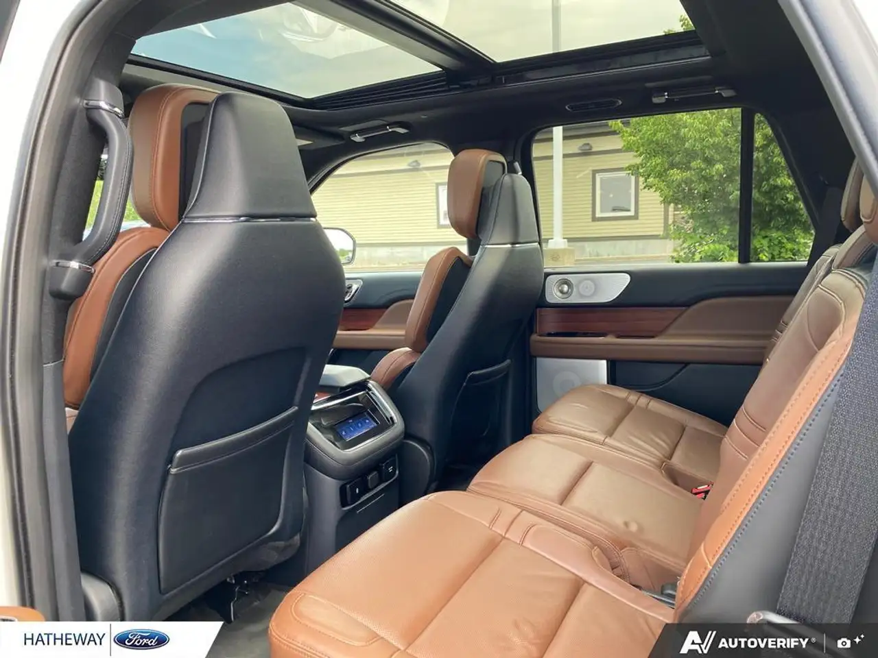 Lincoln Navigator photo Lincoln Navigator