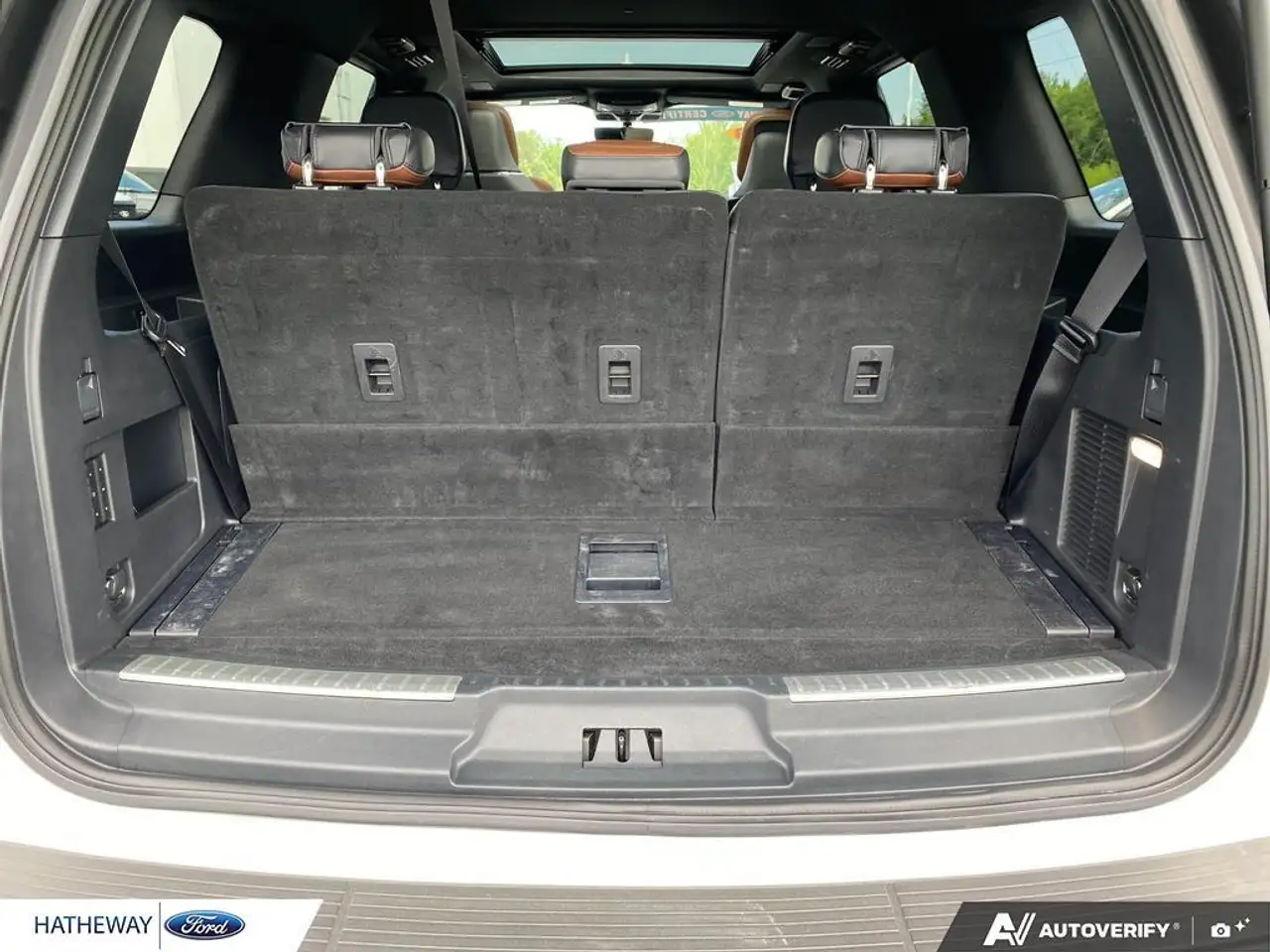 Lincoln Navigator photo Lincoln Navigator