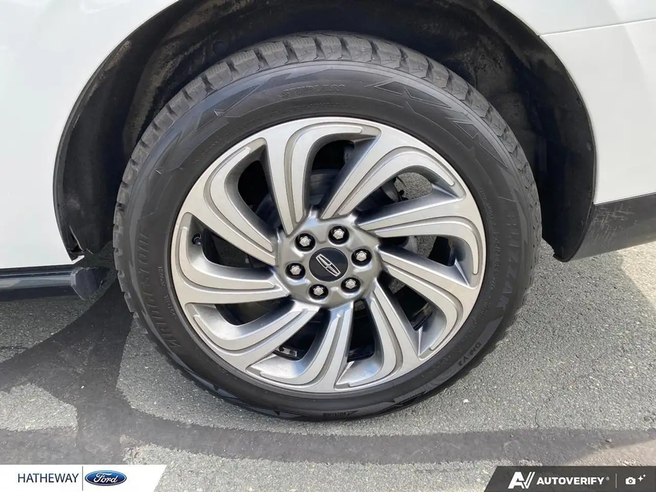 Lincoln Navigator photo Lincoln Navigator