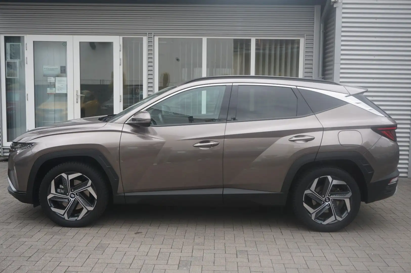 Hyundai TUCSON Trend Plug-In 4WD el.Heckkl KRELL ACC LED Brun - 2