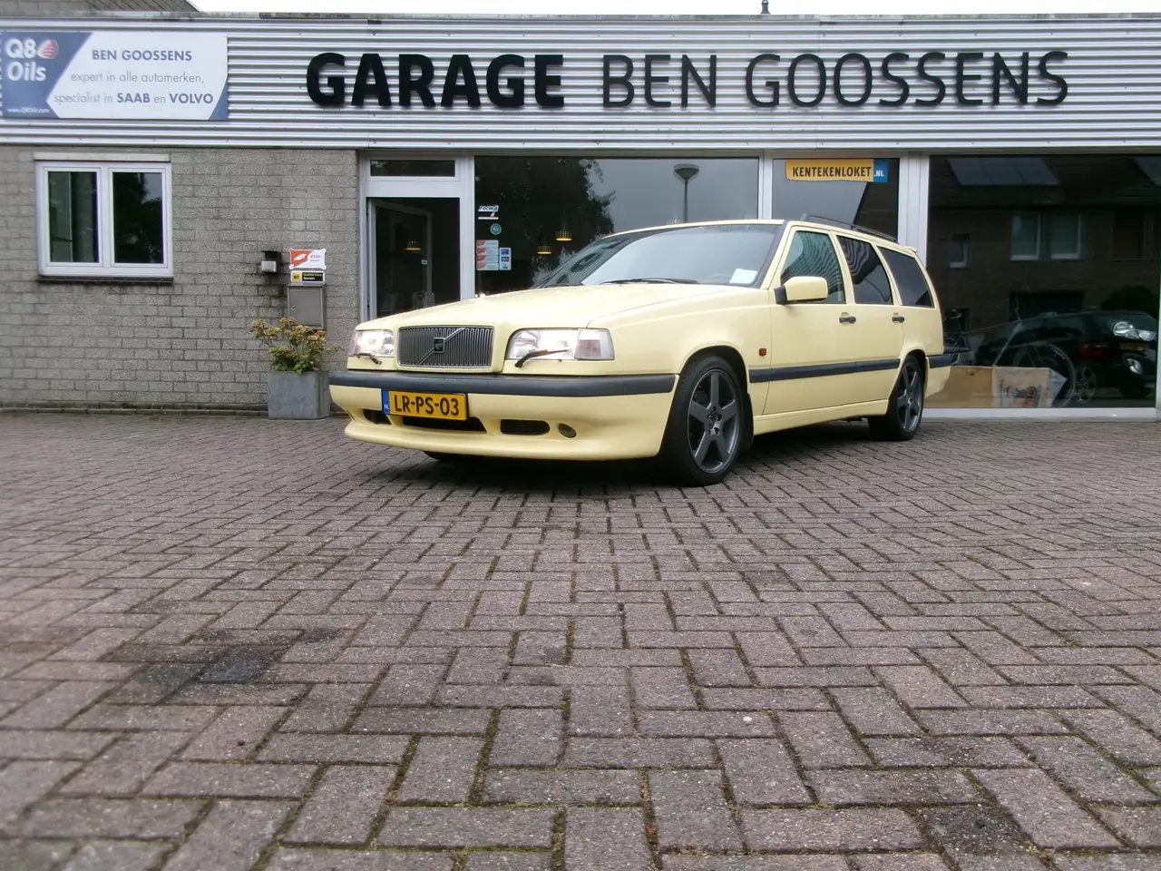Volvo 850 T5 R 2.3 AUT. 850 2.3 T5-R, foto 1