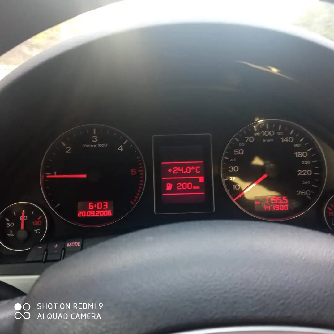 Audi A4 A4 III 2004 Berlina 2.0 tdi Argento - 1