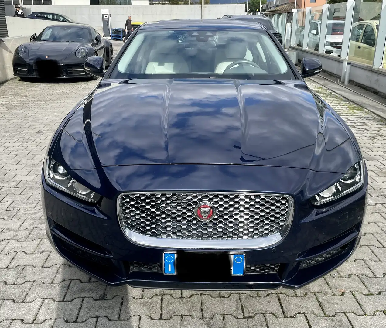 Jaguar XE prestige - 2