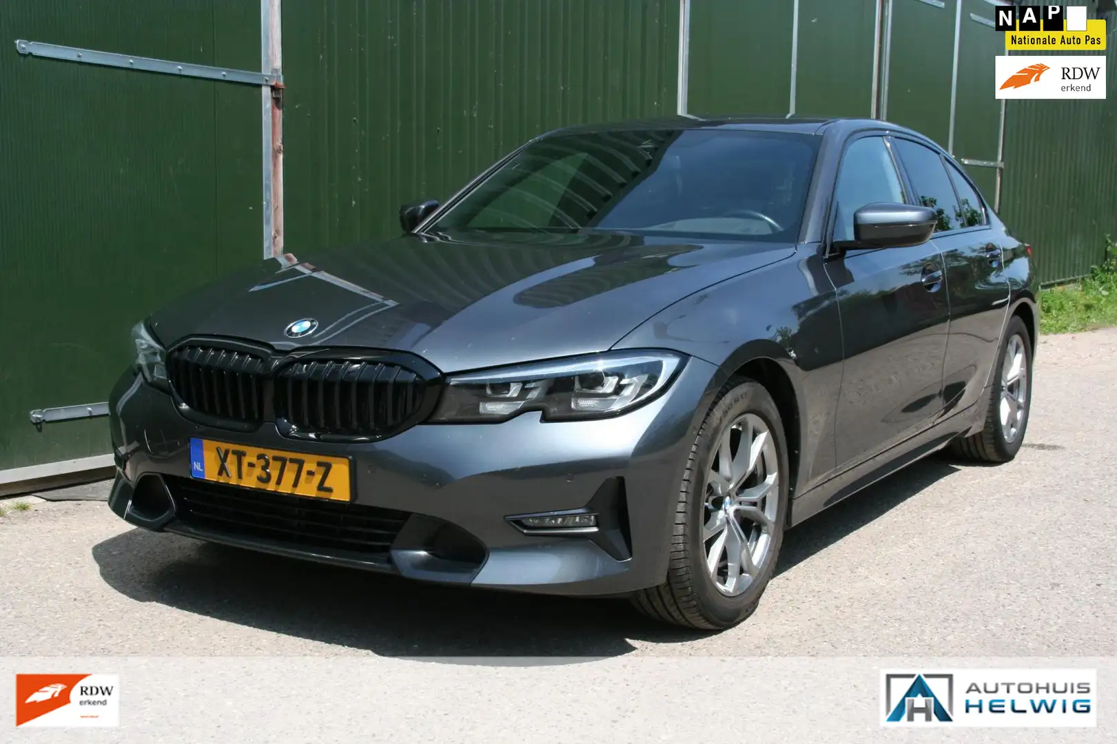 BMW 320 3-serie 320i Executive Edition, SPORT LINE, BLACK Gris - 1