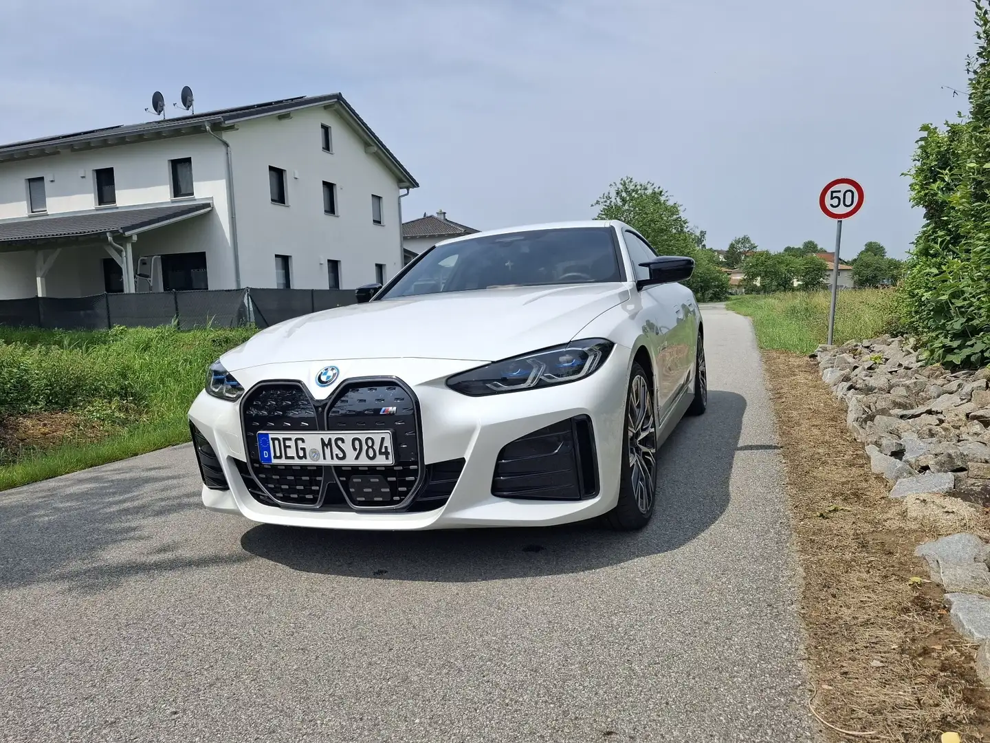 BMW i4 M50 Vollausstattung DAP, Laserlicht, 20" Biały - 1