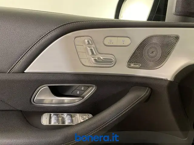 Mercedes-Benz Gle view 19