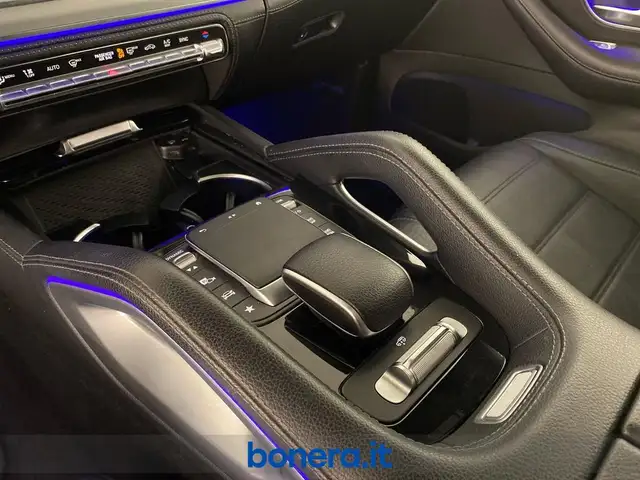 Mercedes-Benz Gle view 15