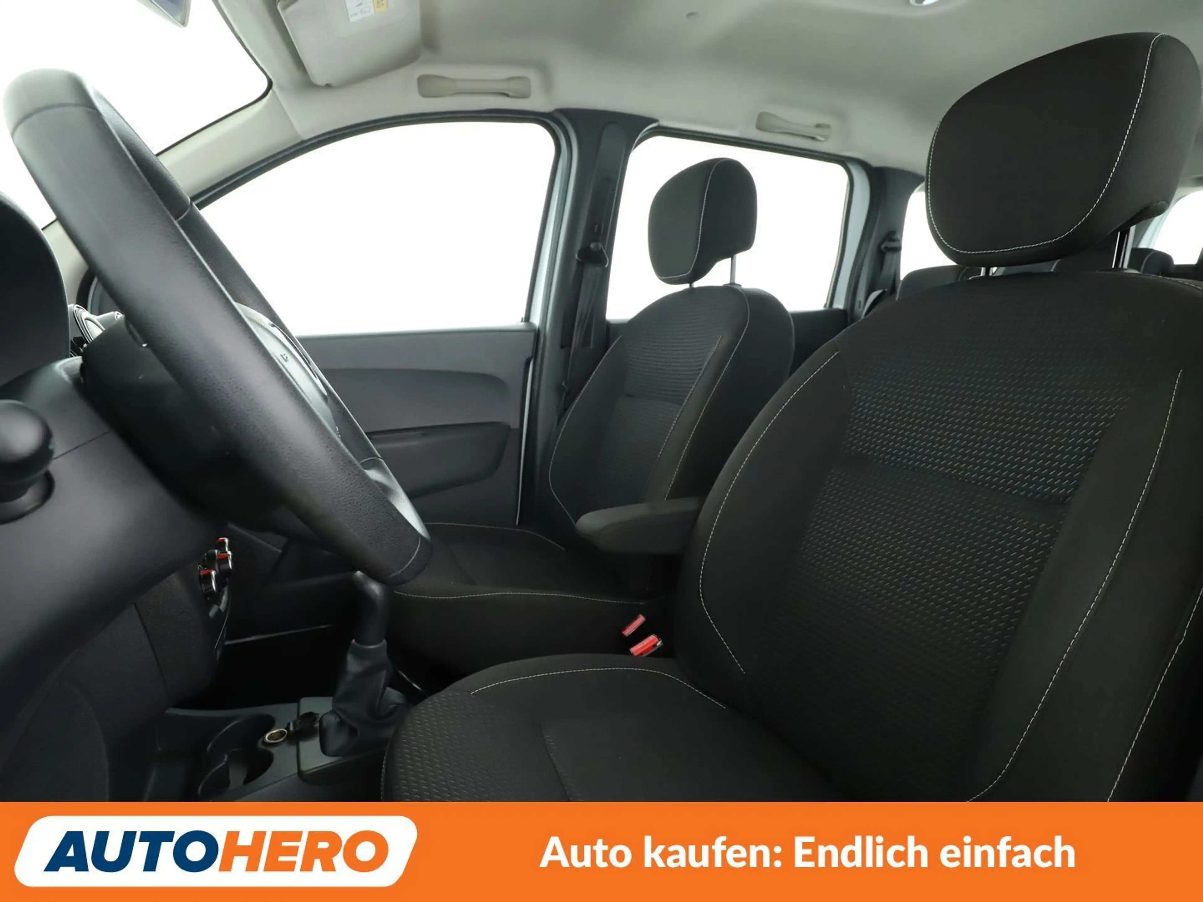 Dacia Lodgy 1.6 SCe Comfort *TEMPO*PDC*SHZ*KLIMA* — photo 10