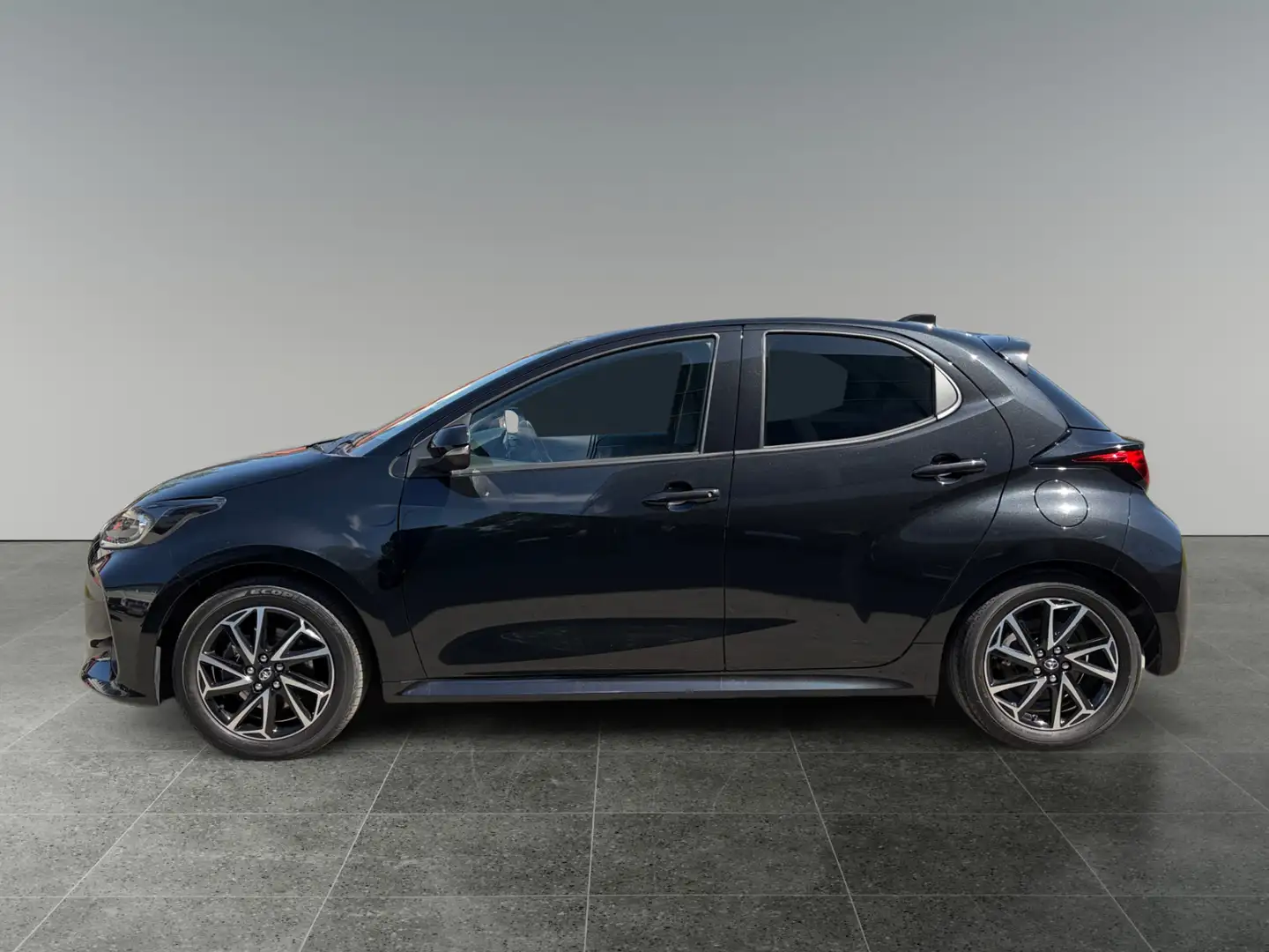 Toyota Yaris Yaris - 1,5 l Hybrid, 5-türig, Active Dr Schwarz - 2