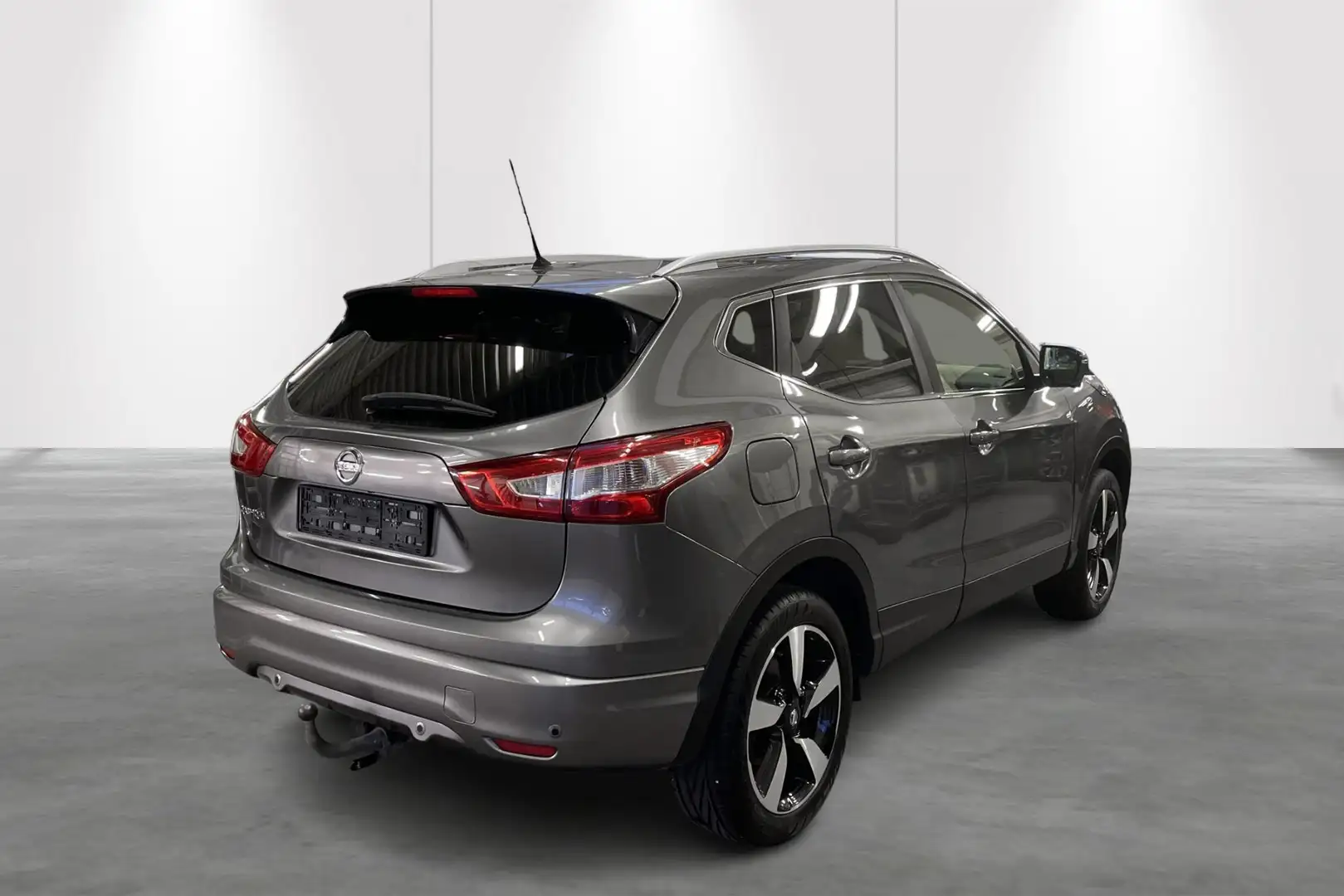 Nissan Qashqai 1.2 DIG-T N-Vision - 2