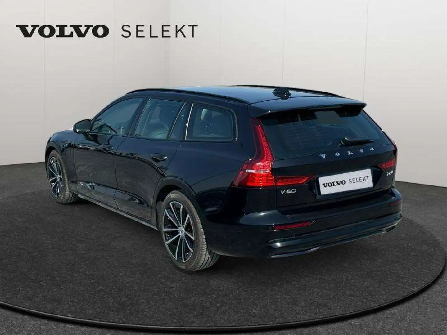 Volvo V60 T6 AWD Plus Dark / Hybride Zwart - 2