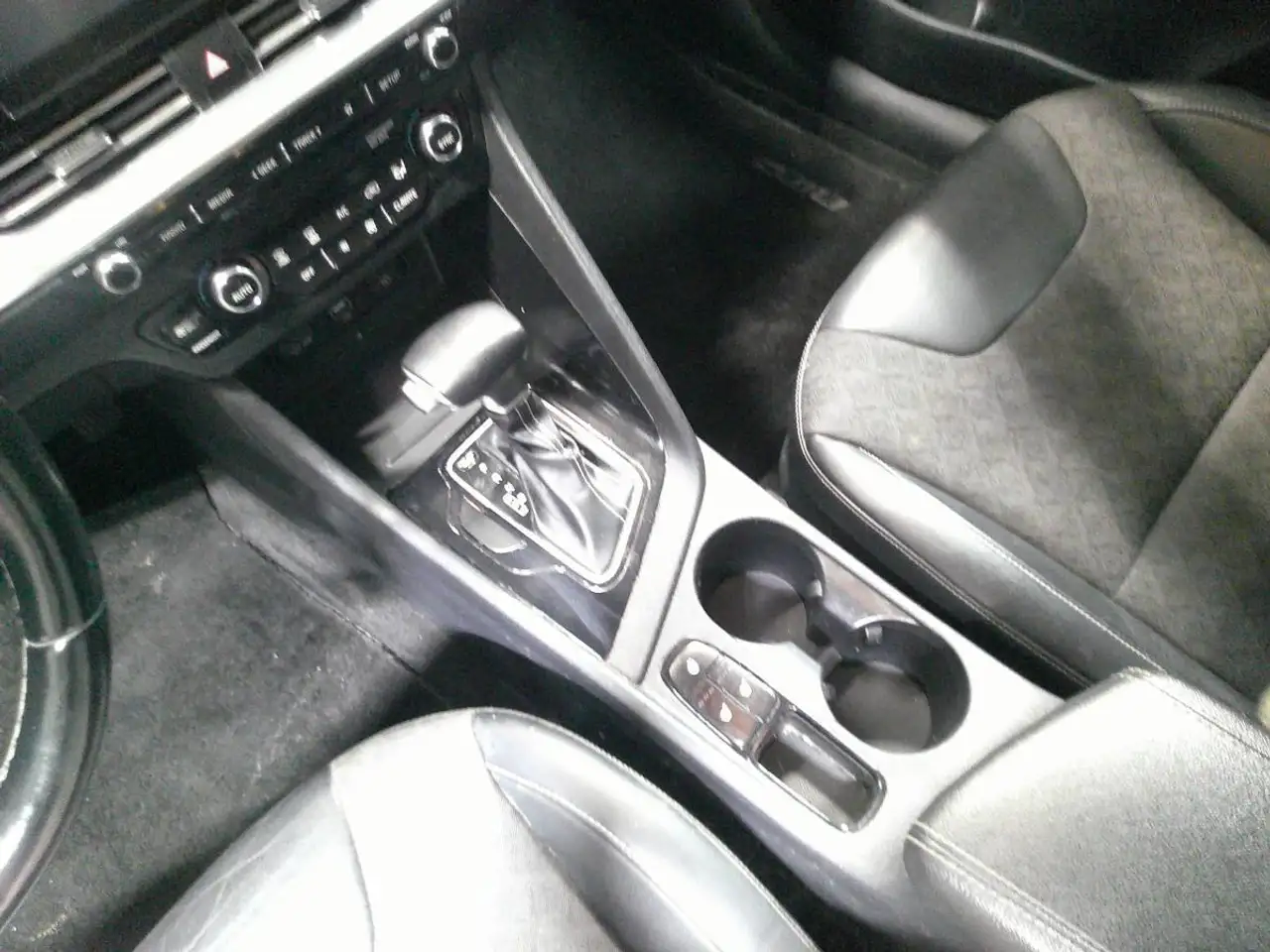 Kia Niro photo Kia Niro