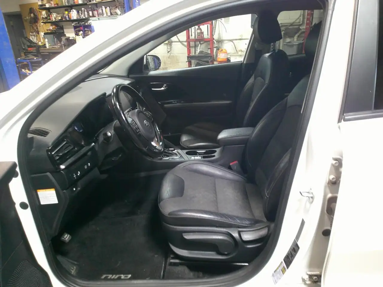 Kia Niro photo Kia Niro