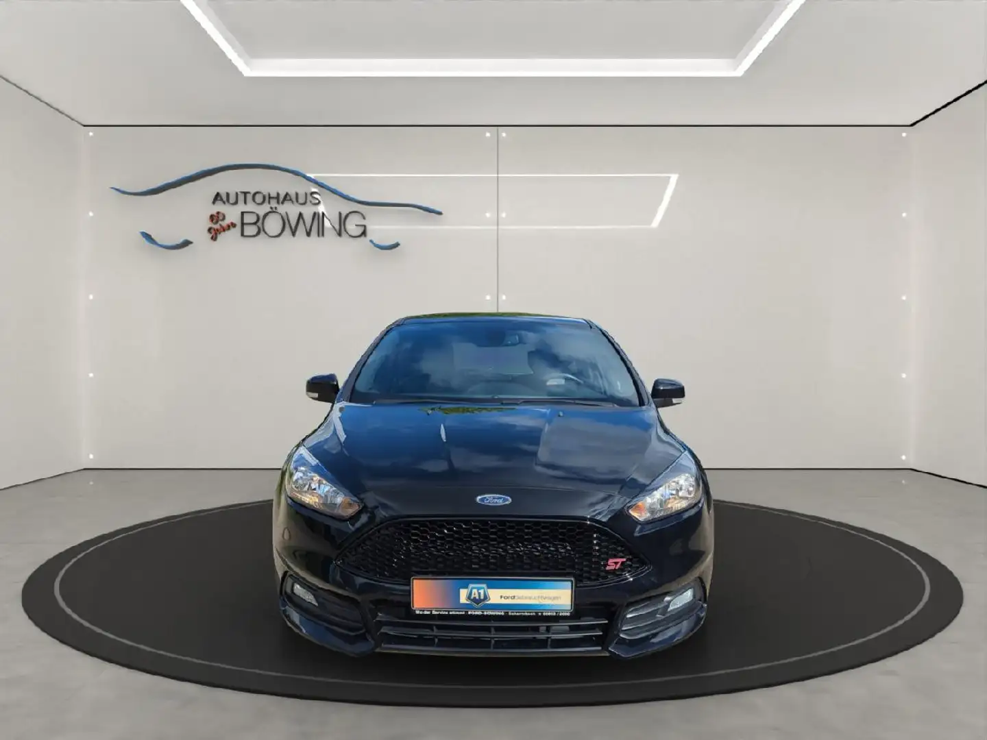 Ford Focus ST Schwarz - 2