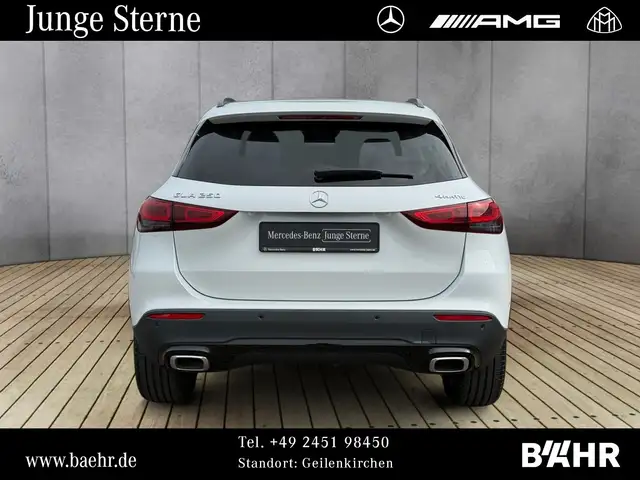 Mercedes-Benz Gla view 8