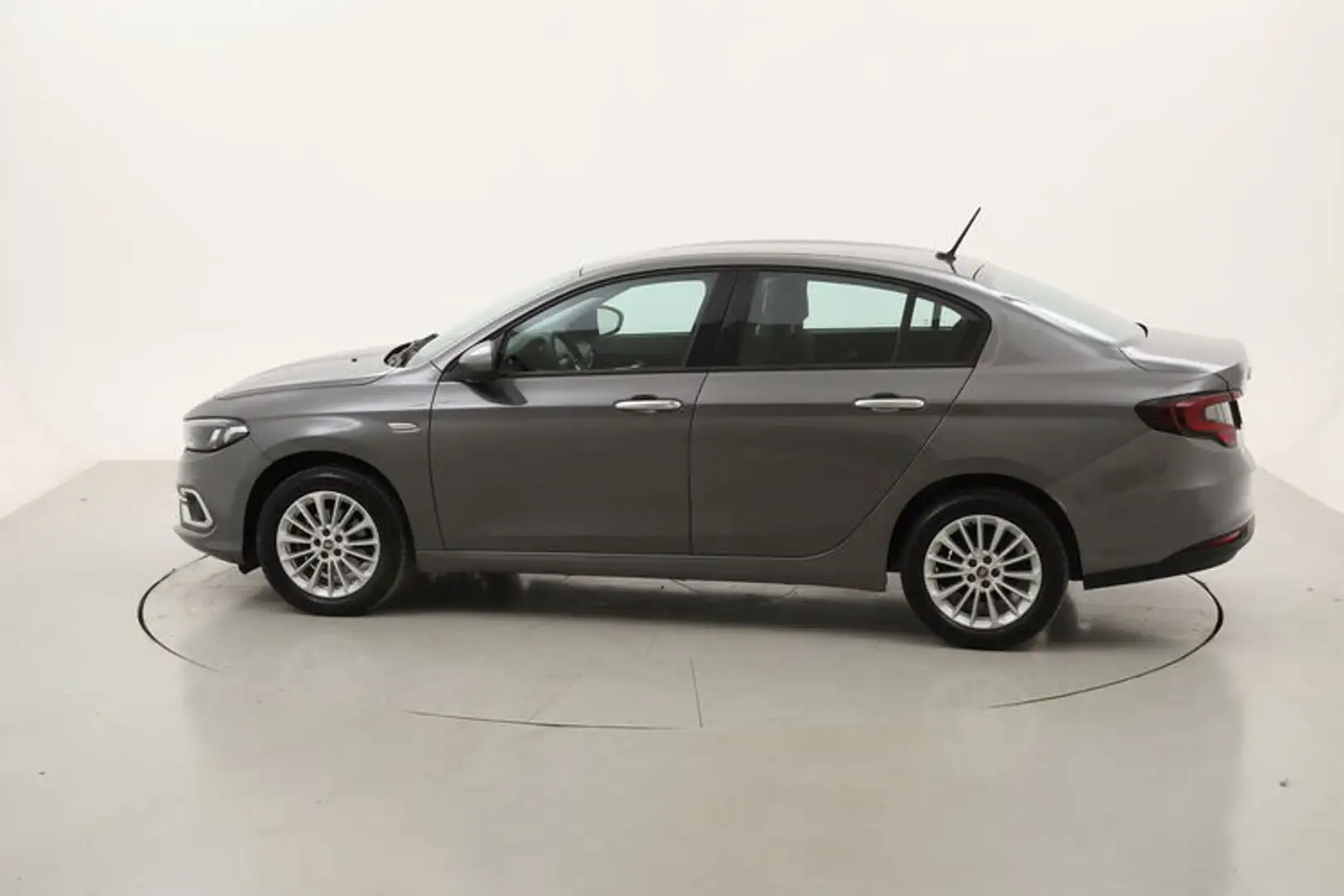 Fiat Tipo Life 1.0 Benzina 100CV Grigio - 2