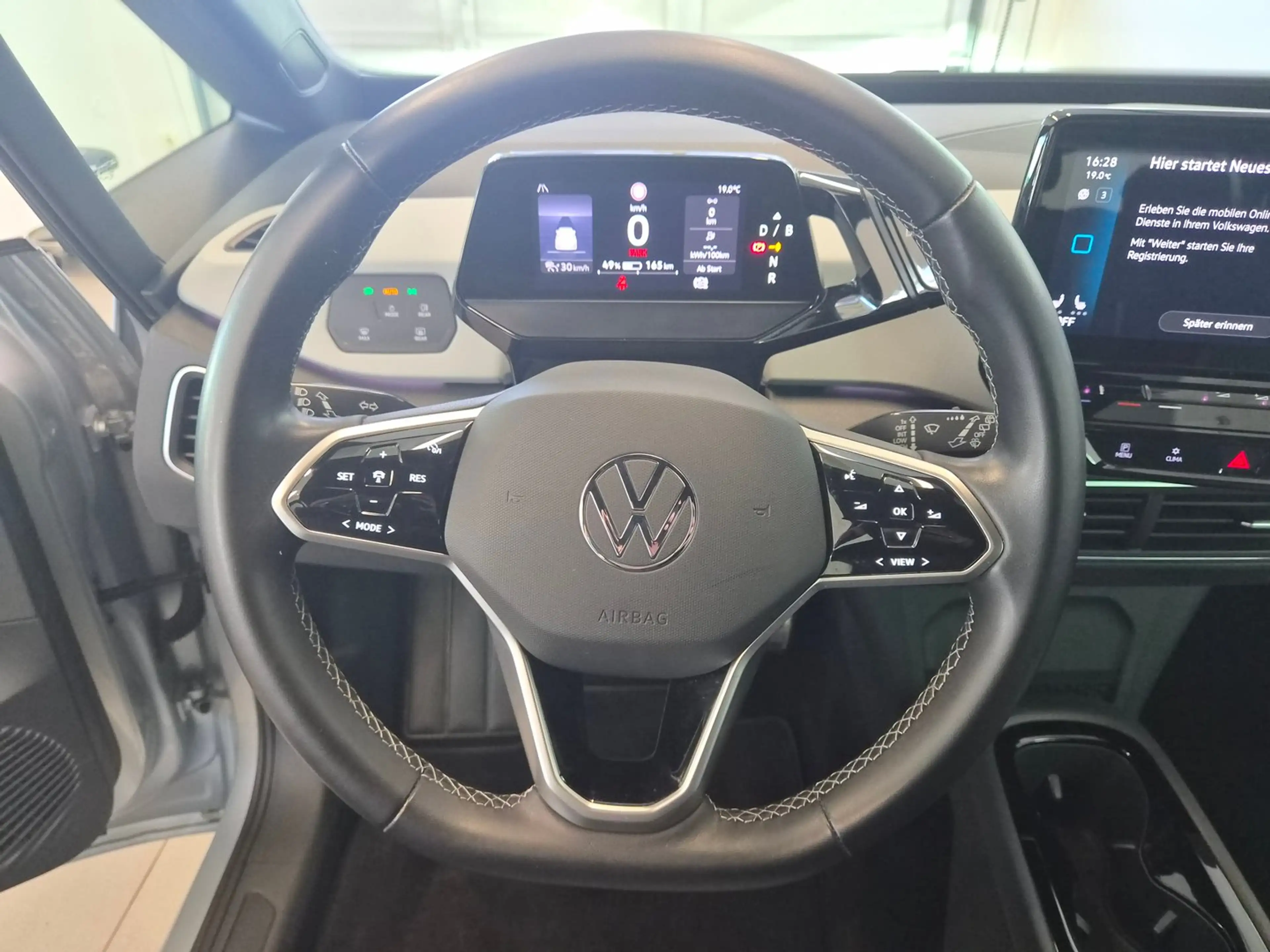 Volkswagen ID.3 Pro 107 kW — photo 18