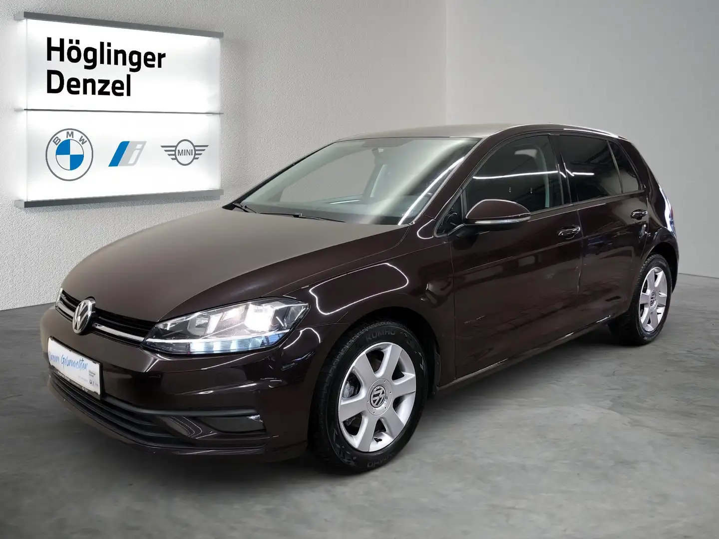 Volkswagen Golf Trendline 1,6 TDI Rot - 2