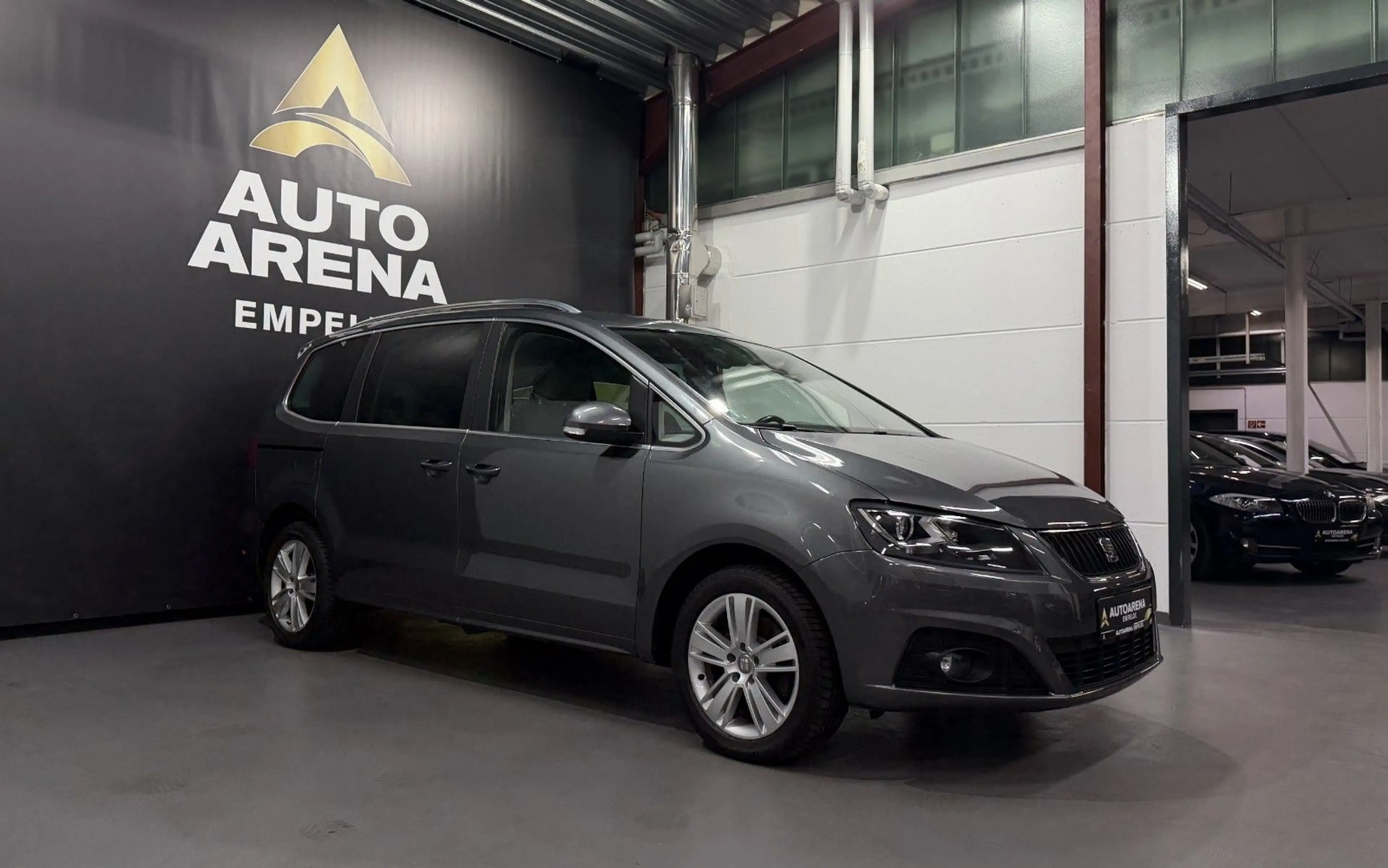 SEAT Alhambra 2.0 TDI DSG 7-Sitzer Navi*Cam*Temp.*AHK — photo 5