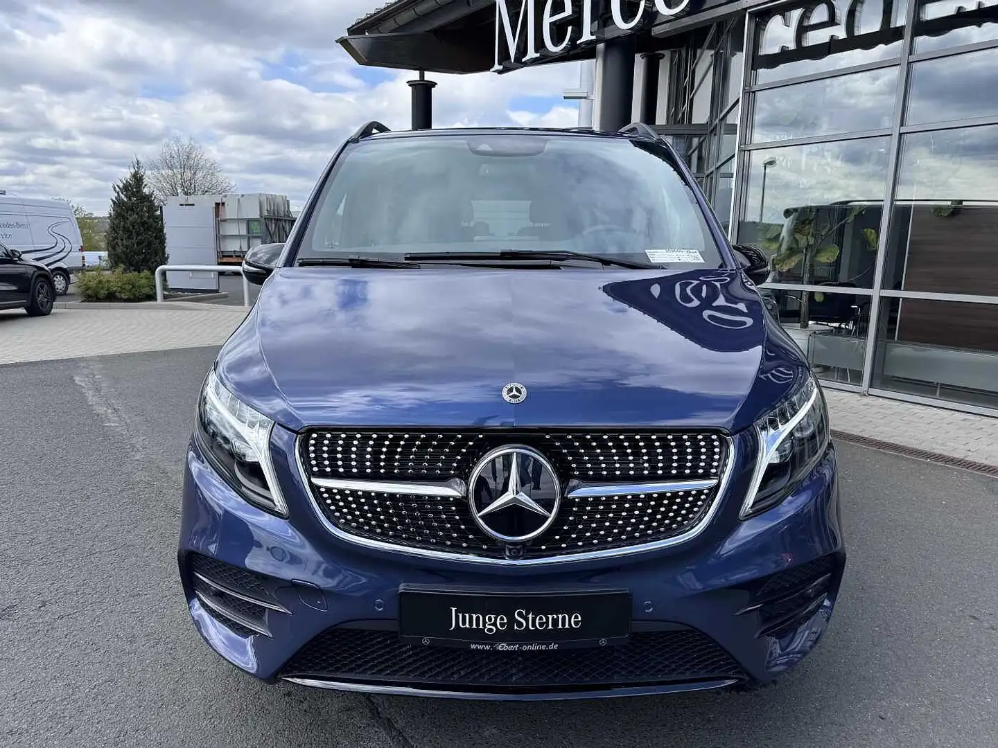Mercedes-Benz V 250 d EDITION 4MATIC AMG DISTRONIC AHK Tisch Modrá - 2