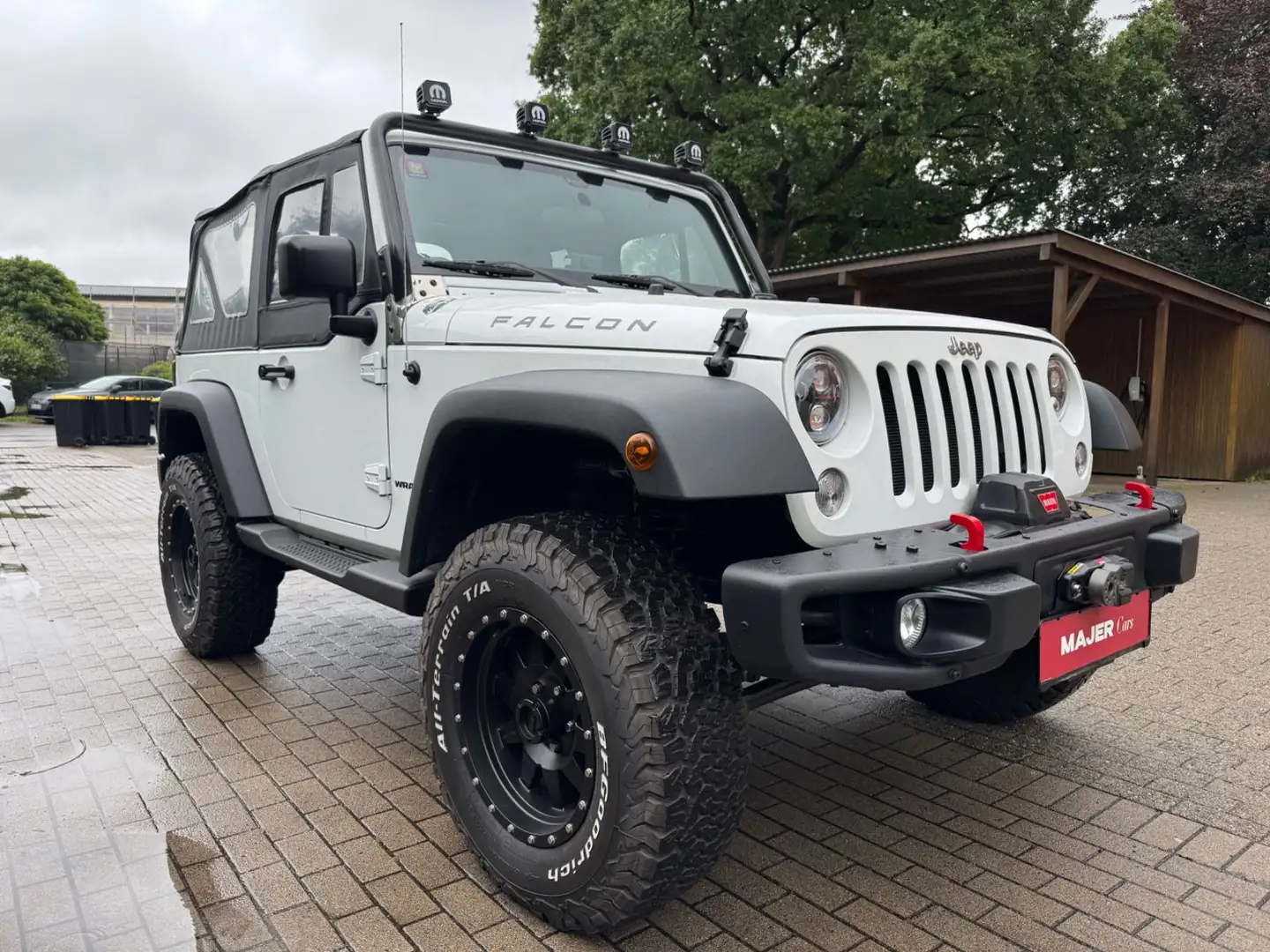 Jeep Wrangler Falcon Edition Weiß - 1