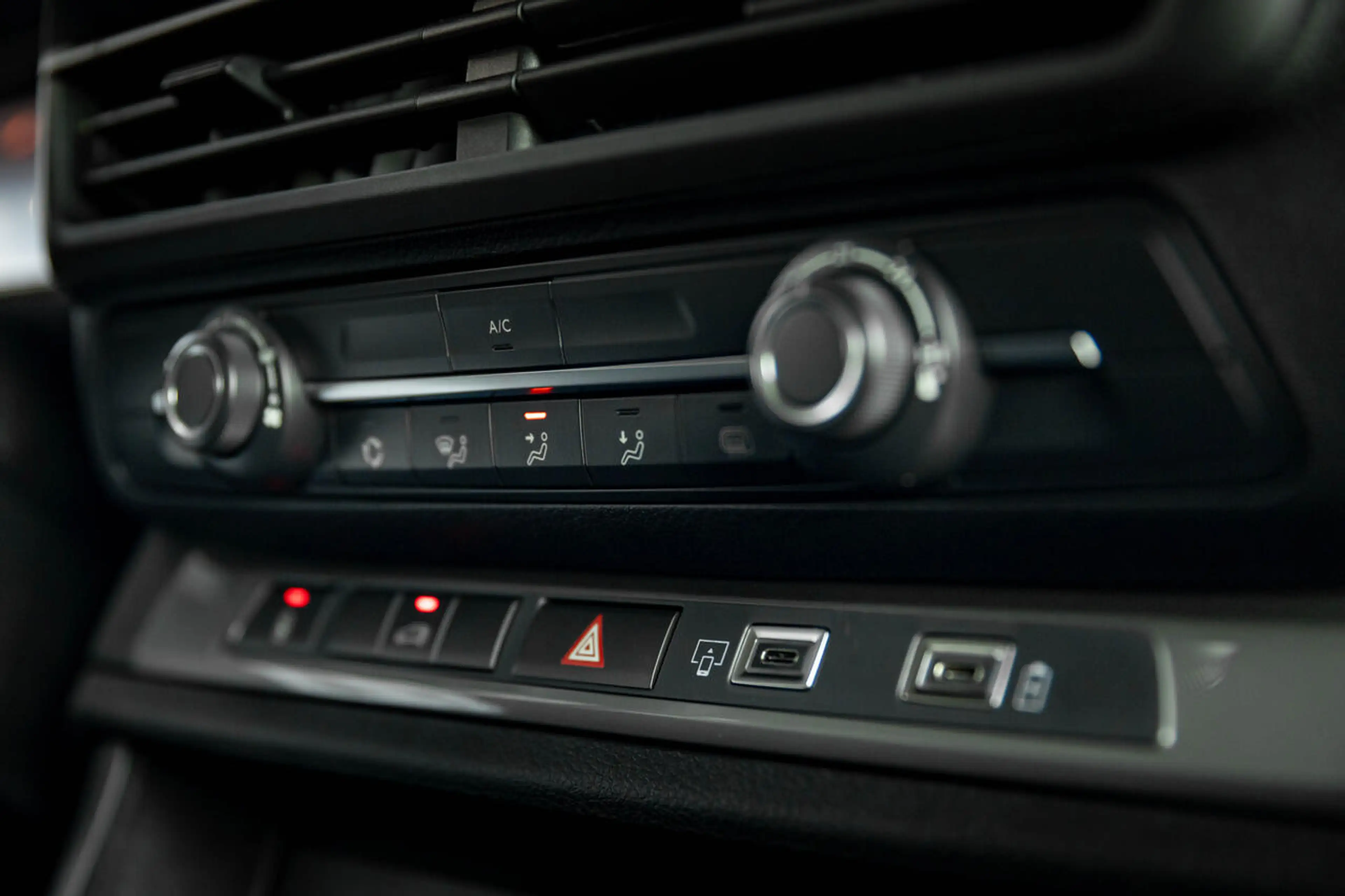 Peugeot Expert DC MT 5 zit |Directie Luxury Pack | Afn. TH | L... — photo 15