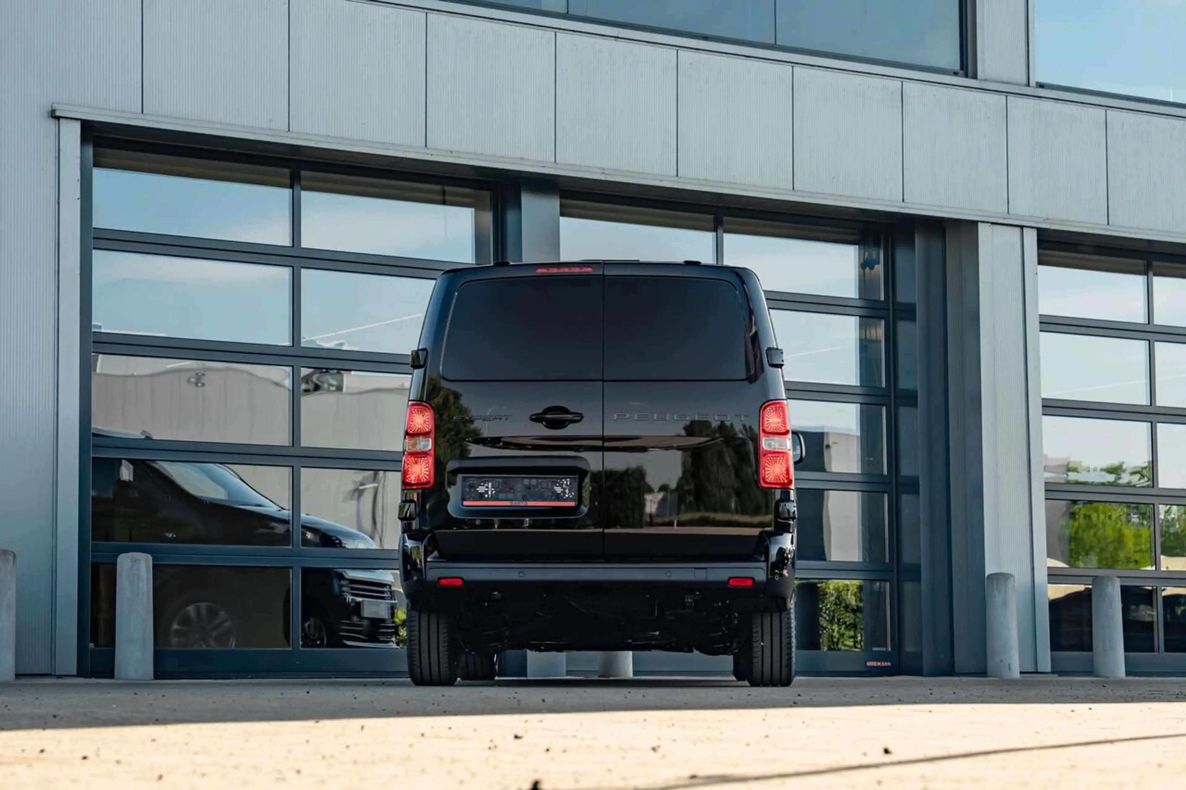 Peugeot Expert DC MT 5 zit |Directie Luxury Pack | Afn. TH | L... — photo 6