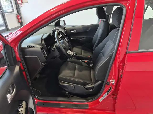 Kia Picanto view 8