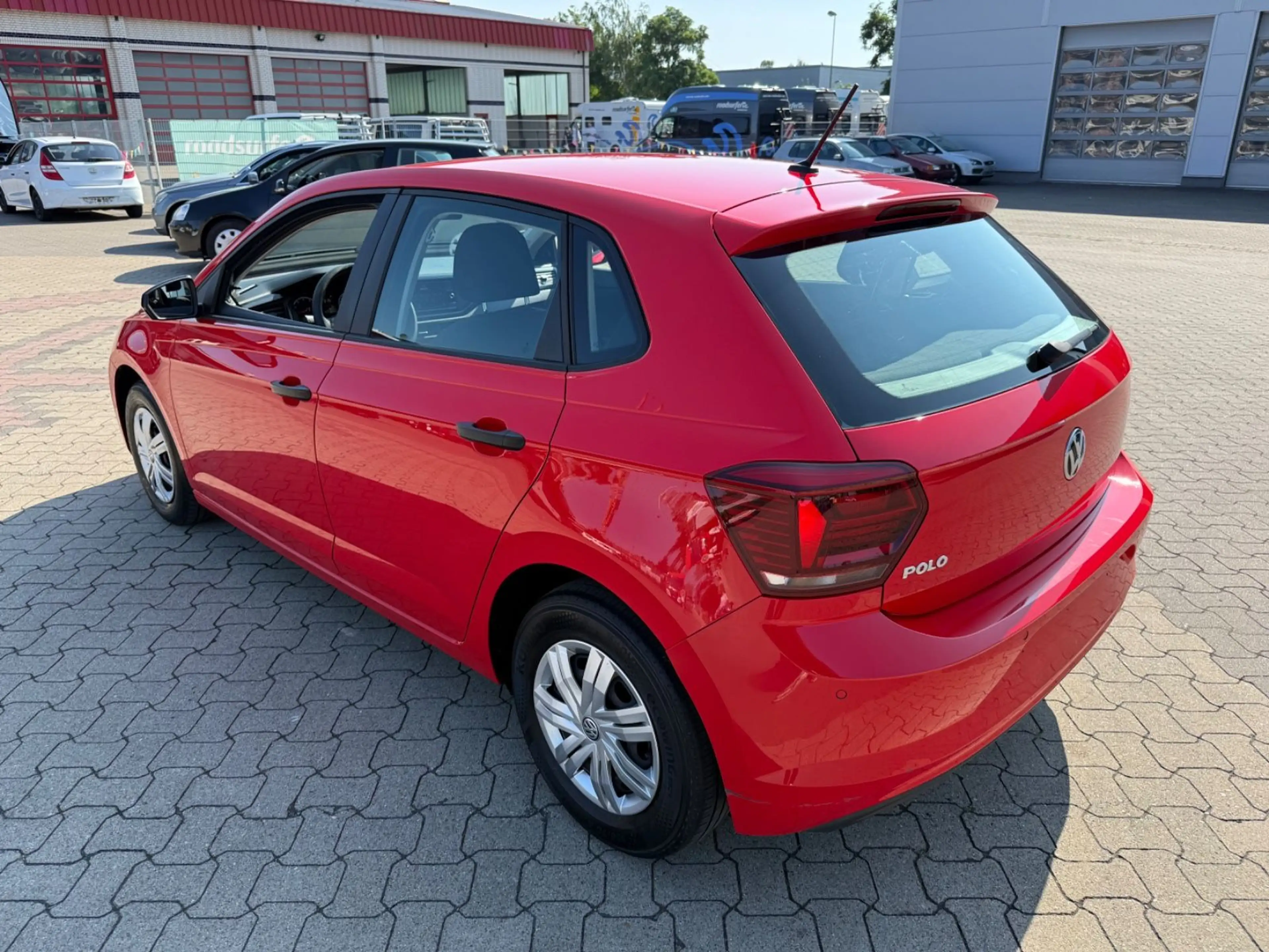 Volkswagen Polo POLO TRENDLINE, KLIMA, PDC, SITZHEIZUNG — photo 2