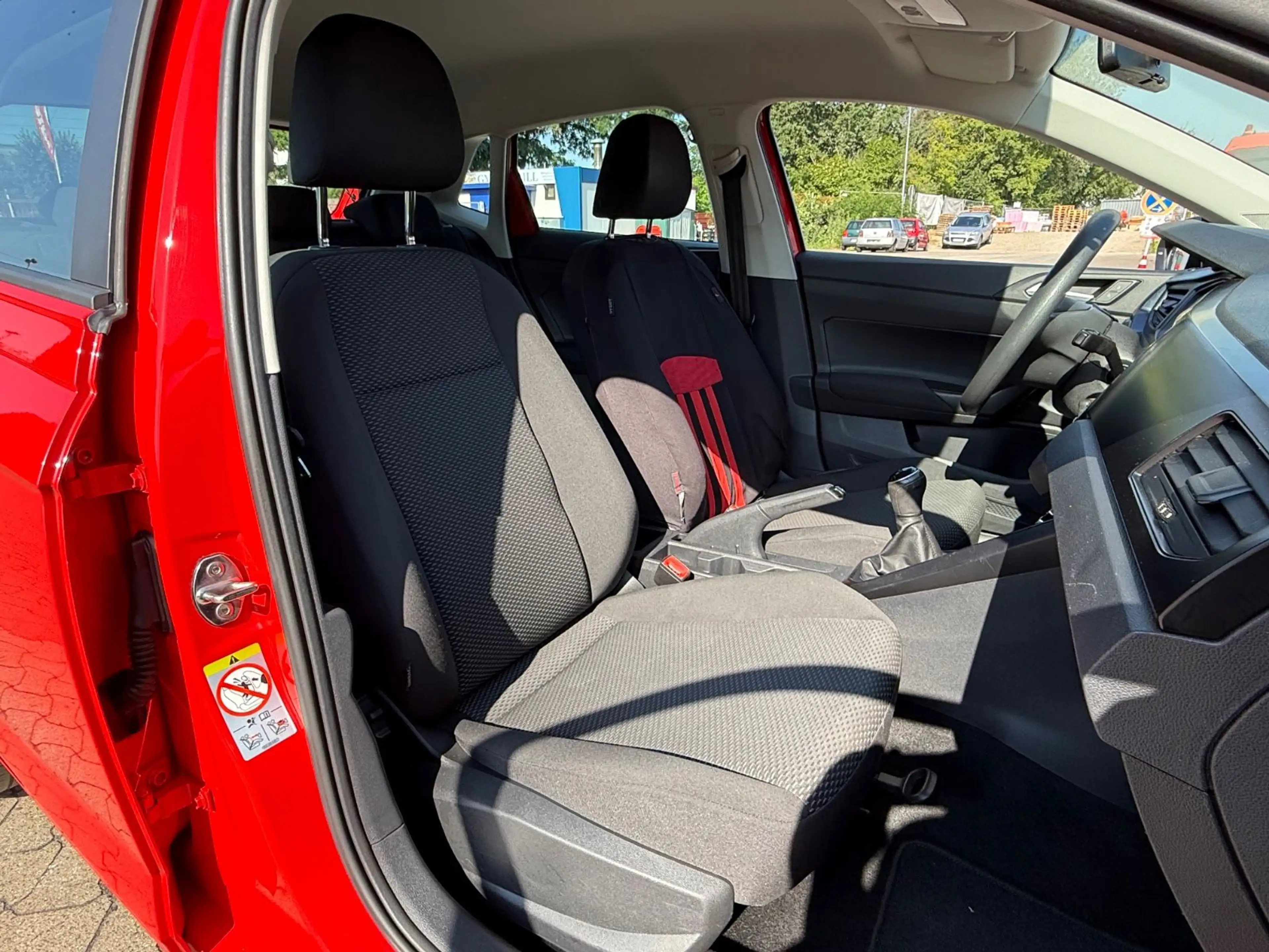 Volkswagen Polo POLO TRENDLINE, KLIMA, PDC, SITZHEIZUNG — photo 13