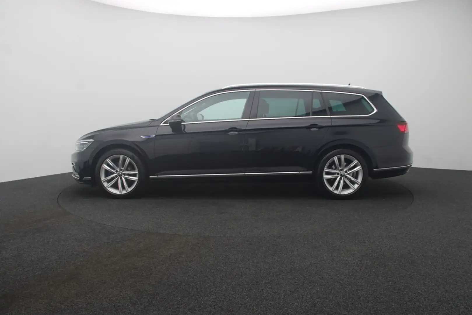 Volkswagen Passat GTE 1.4 TSI . Virt.Cockpit LED Navi AHK Noir - 2