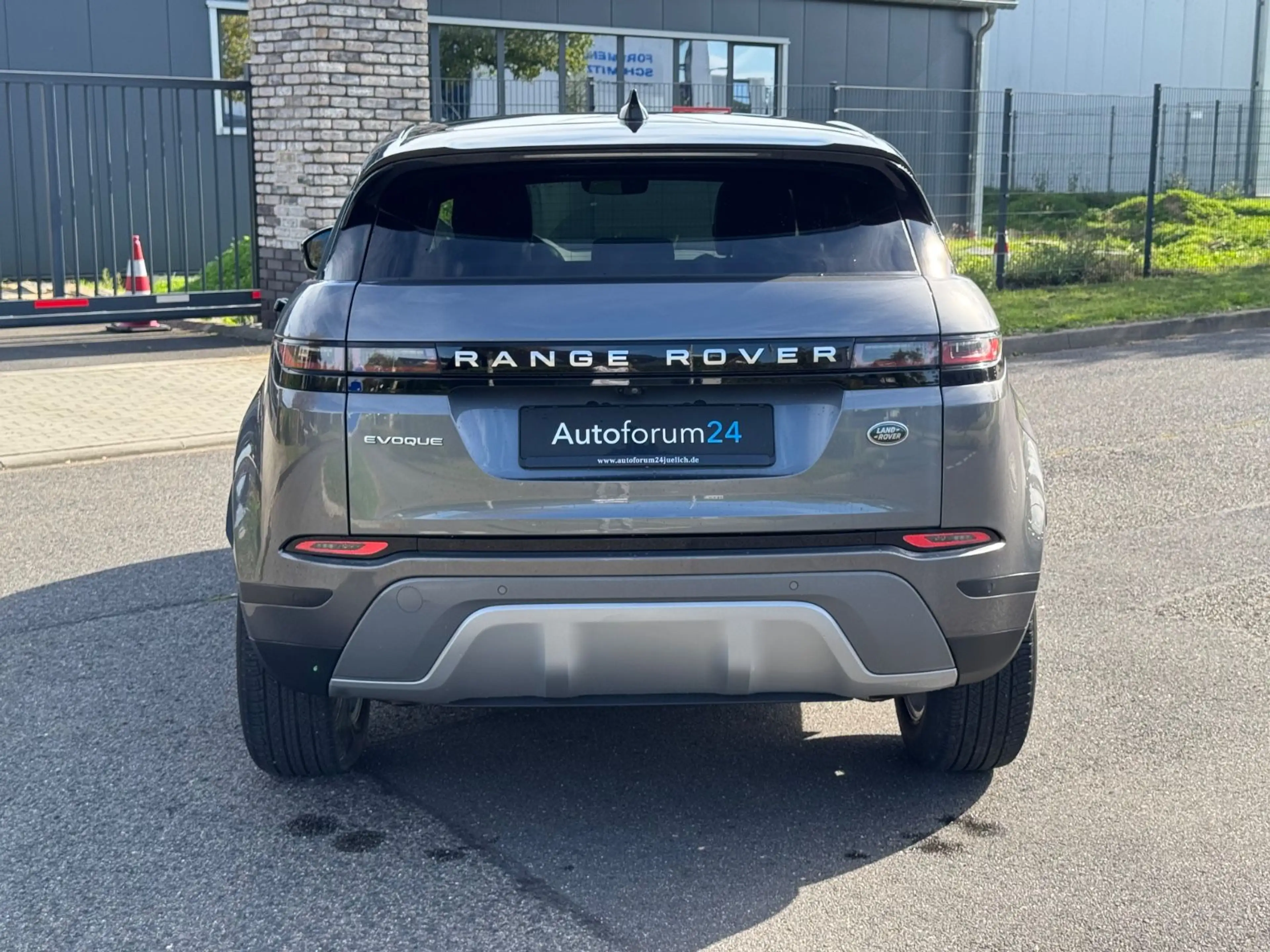 Land Rover Range Rover Evoque S *Autom.*Navi*CaPlay*Pano* — photo 4