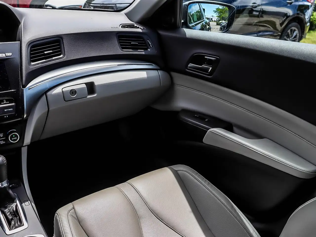 Acura ILX снимка Acura ILX