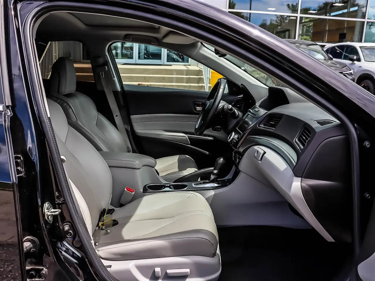 Acura ILX снимка Acura ILX