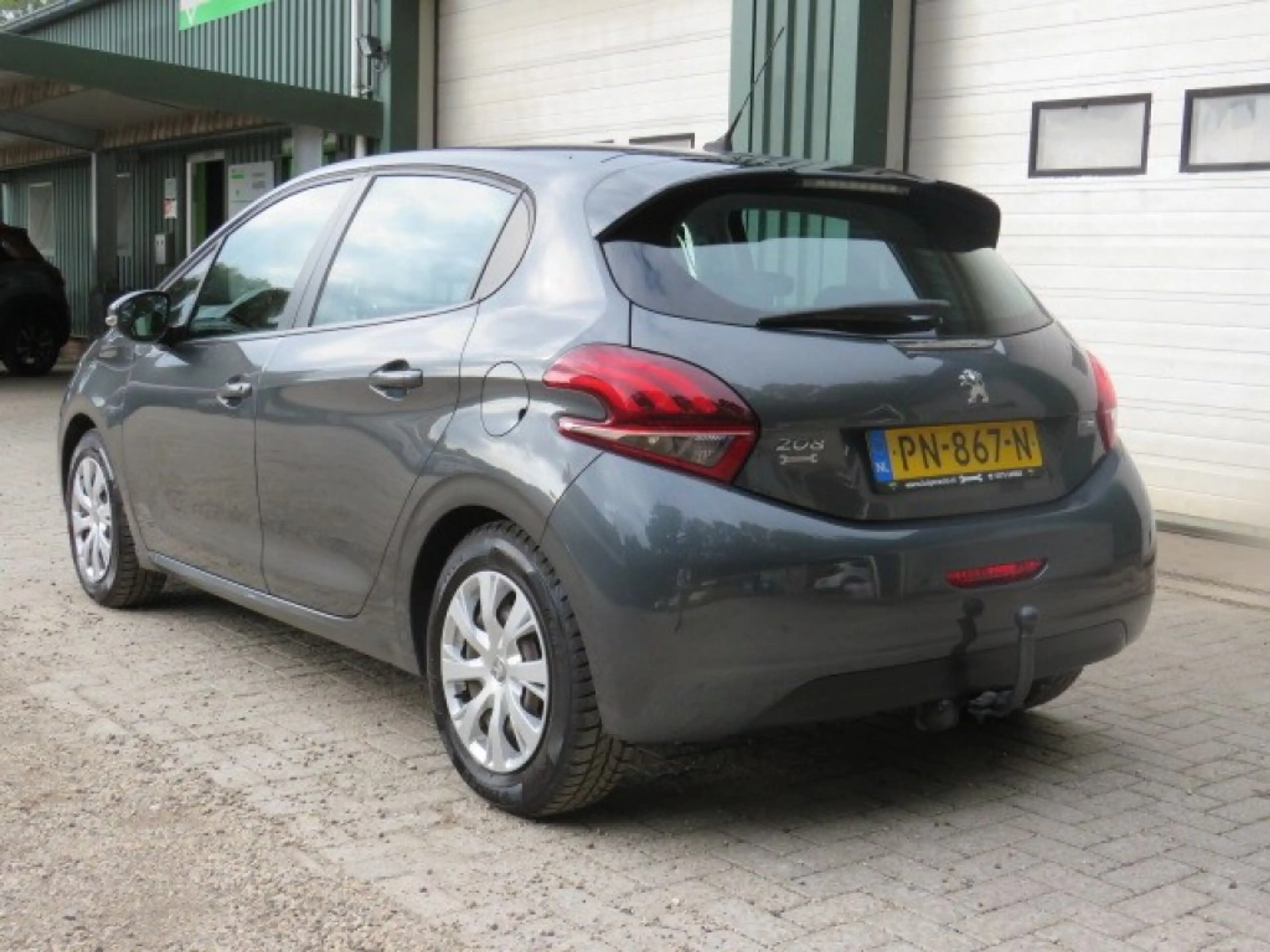 Peugeot 208 1.2 PURETECH ACTIVE — photo 4