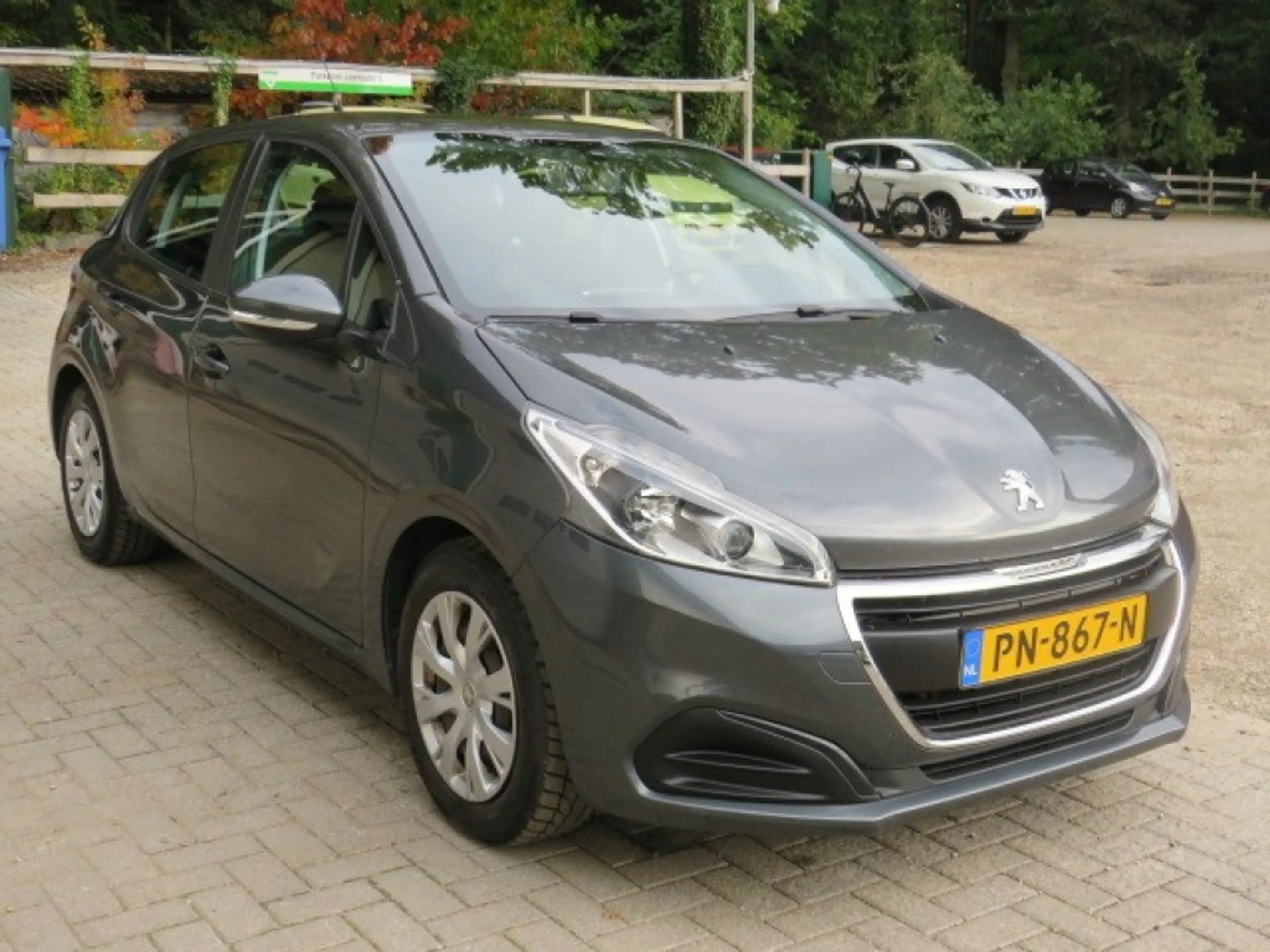 Peugeot 208 1.2 PURETECH ACTIVE — photo 7