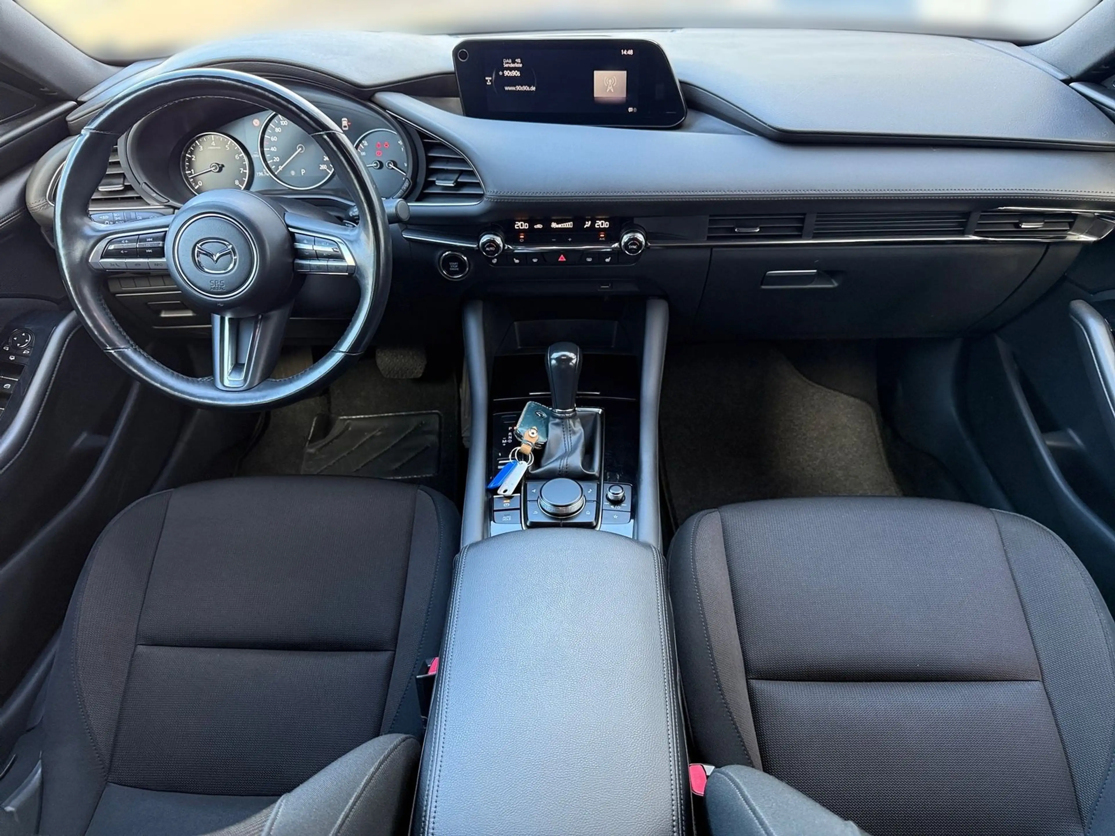 Mazda 3 2.0 M-Hybrid Selection 360° Navi DAB Spurhalte — photo 12